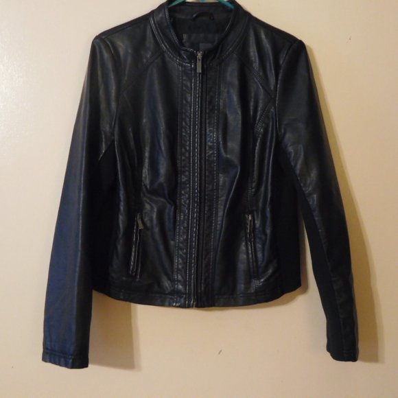 Leather Jacket - Picture 5 of 5